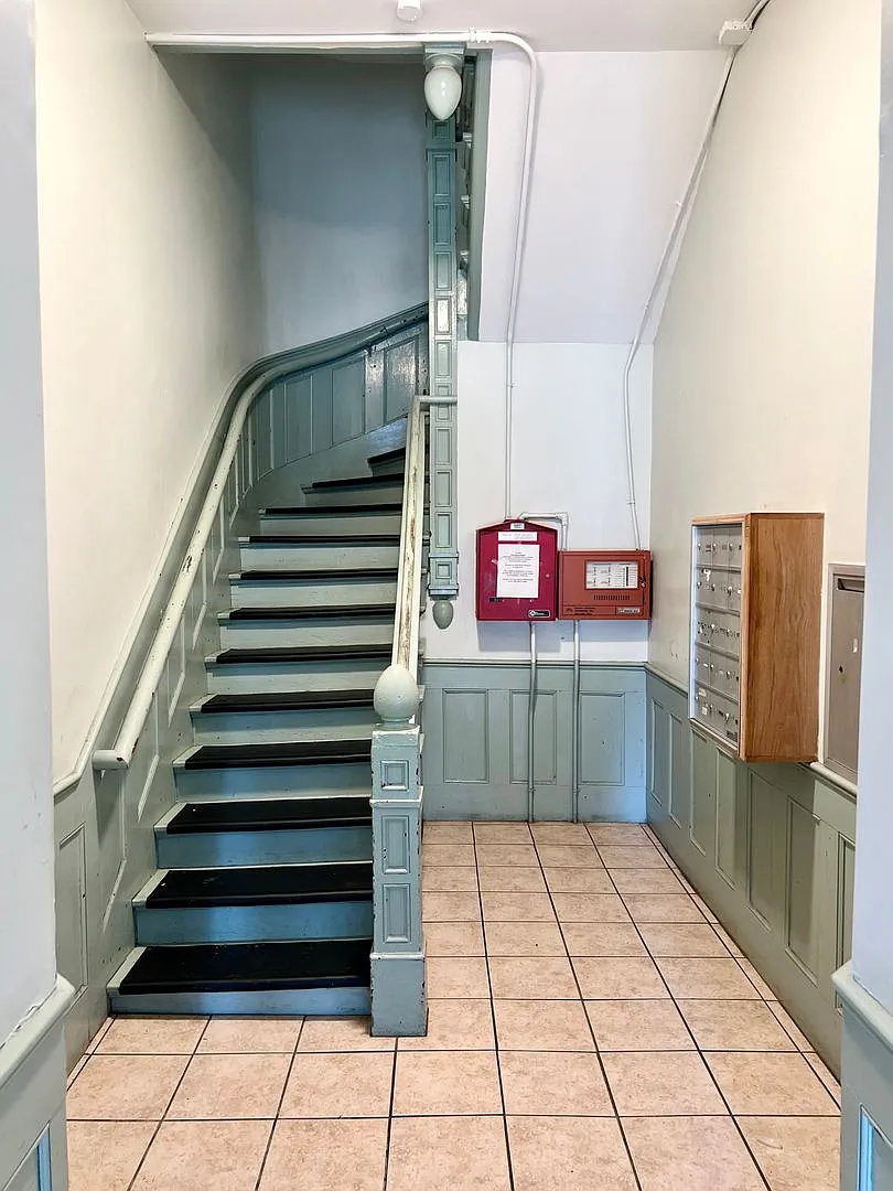 698 Main Street — Photo 2