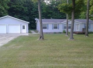 10587 Huffman Lake Rd, Vanderbilt, MI 49795