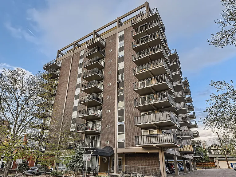 1150 Vine St #1006 — Photo 27