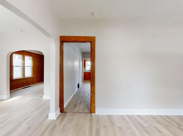 6825 Clement Ave, Cleveland, OH 44105