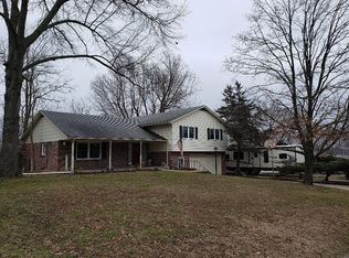 2812 Sue Dr, Jefferson City, MO 65109