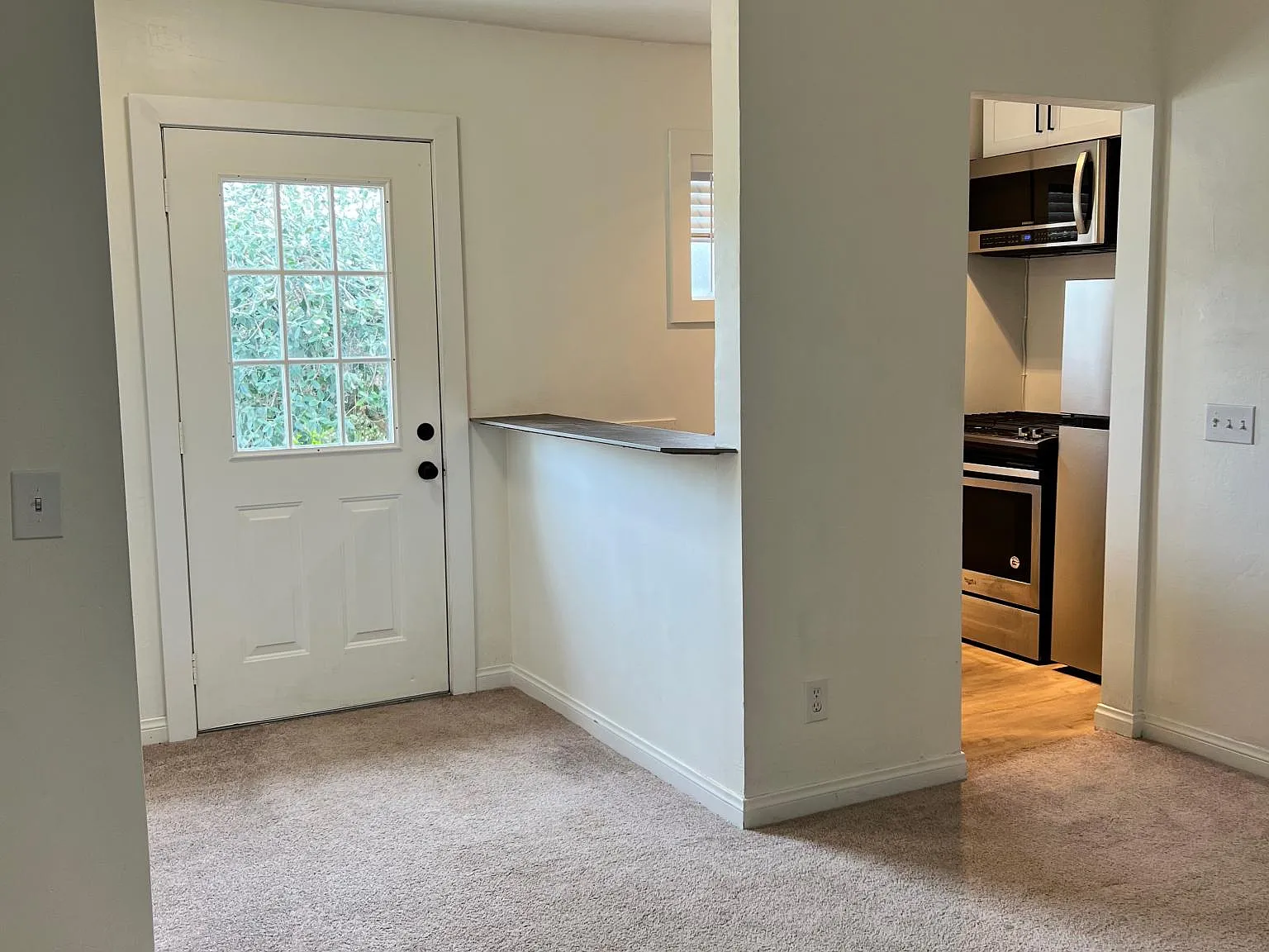 481 Eldorado Dr — Photo 3