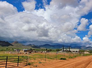 2249 N Hummingbird Rd, Huachuca City, AZ 85616