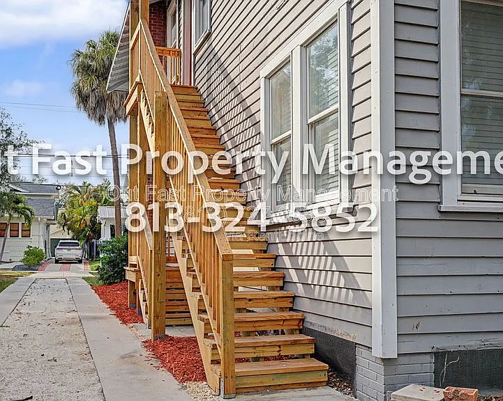1718 W Hills Ave #D — Photo 34