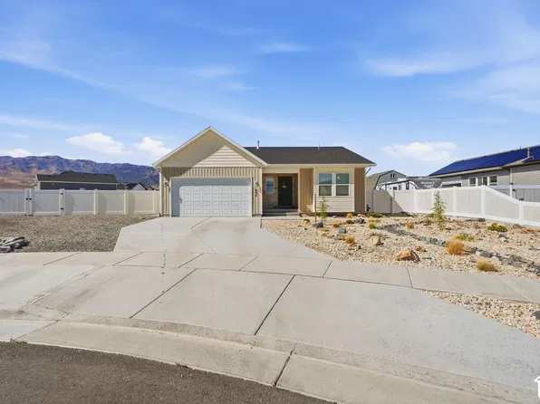 694 W Jedediah Way, Grantsville, UT 84029