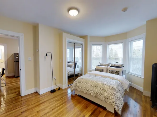 57 Blake St #1, Cambridge, MA 02140