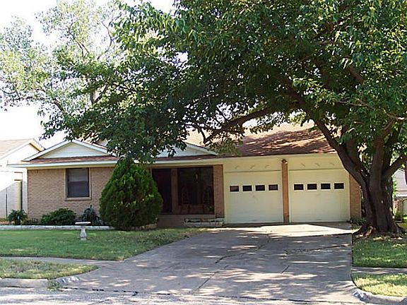 2nd image of 1241 Donna Dr