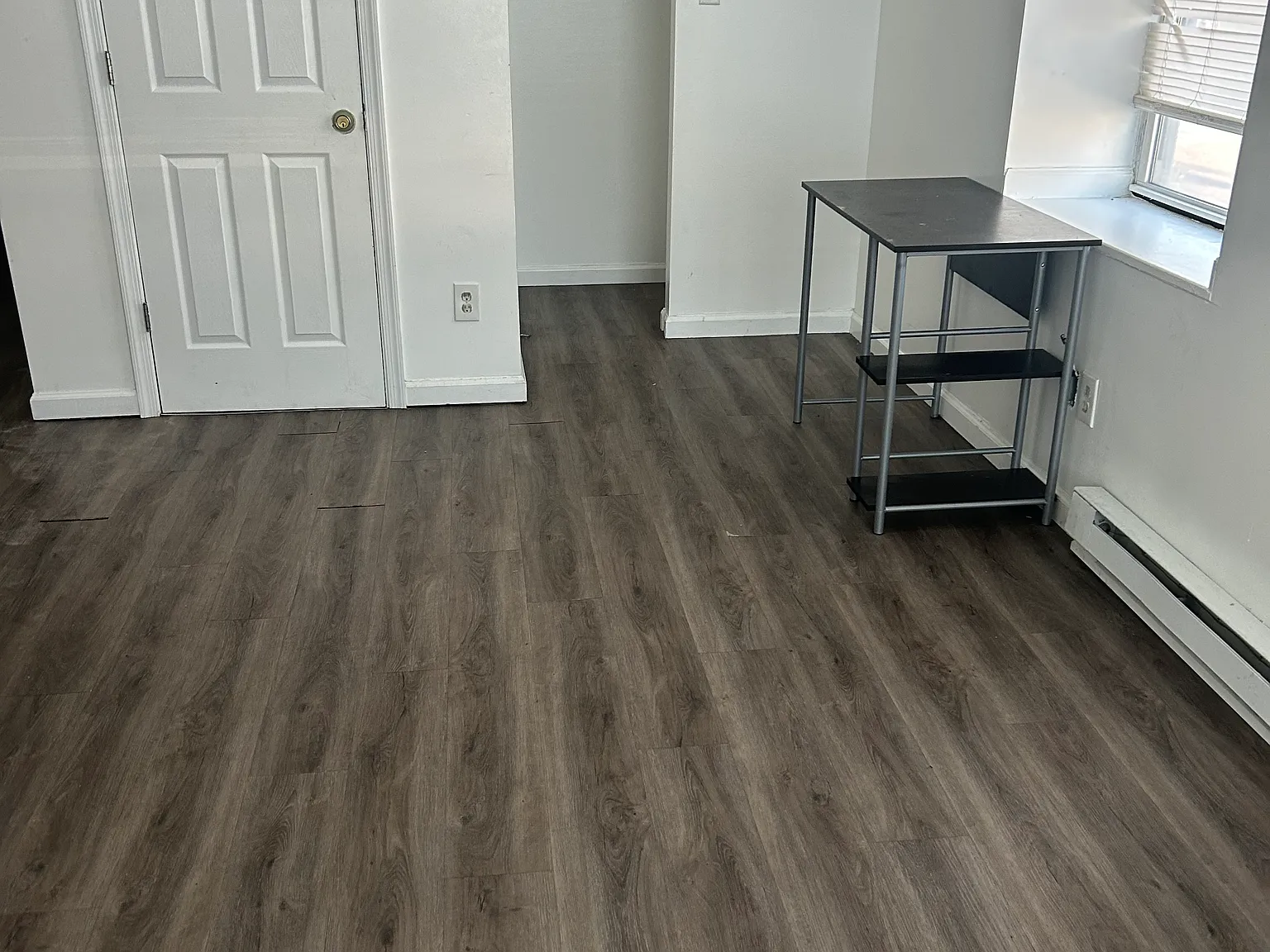 2100 Derry St — Photo 3