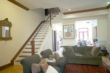 Rented by Link NY Realty