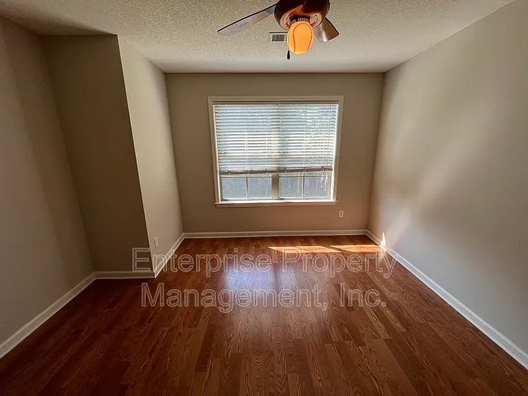 11861 Bridal Ln — Photo 24
