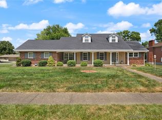 1421 Bellemeade Dr, New Albany, IN 47150