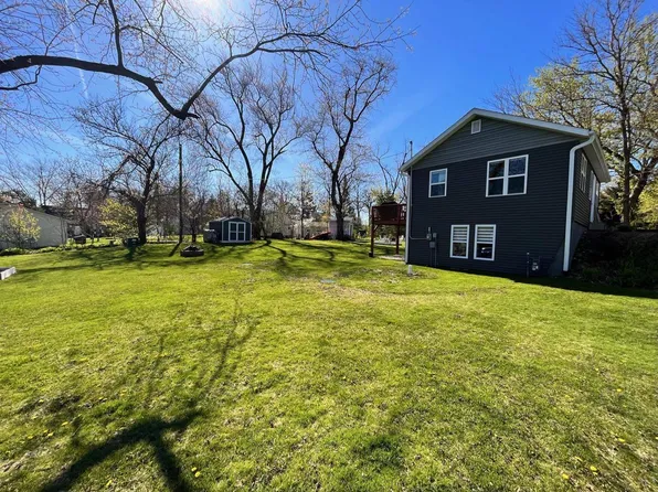4116 SPRUCE ST, Delavan, WI 53115