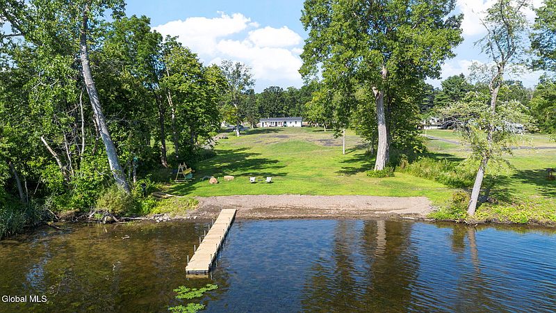 3rd image of 721 Hudson River Road