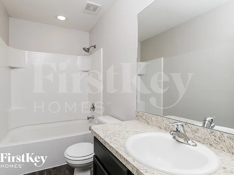 6218 Manitoba Dr — Photo 13