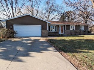 5416 Michael Rd, Bay City, MI 48706