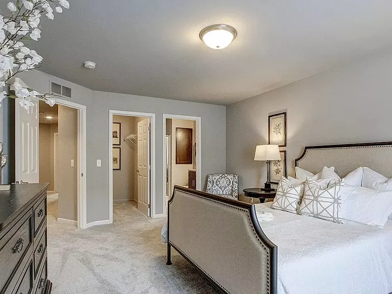 Baldwin Square Townhomes — Photo 4