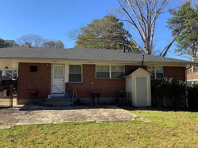 1st image of 2722 Lancaster Dr