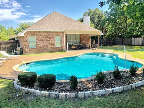 4th image of 4402 Cluster Oak Ct