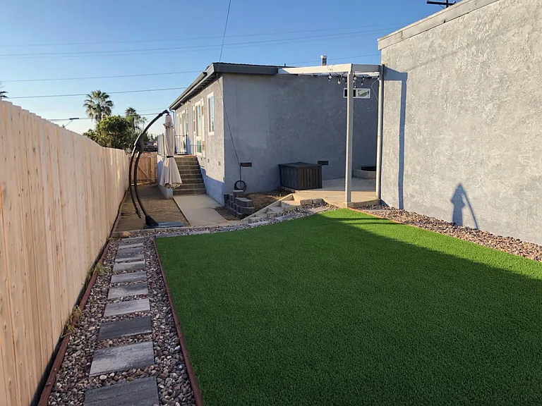4937 Iroquois Ave — Photo 15