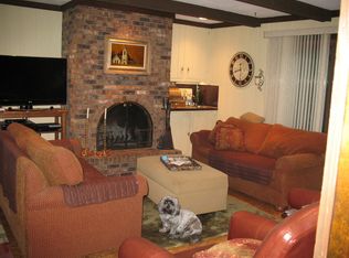 780 Oak Knoll Dr, Perrysburg, OH 43551