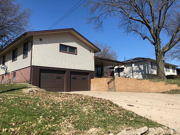 3rd image of 205 Fletcher St
