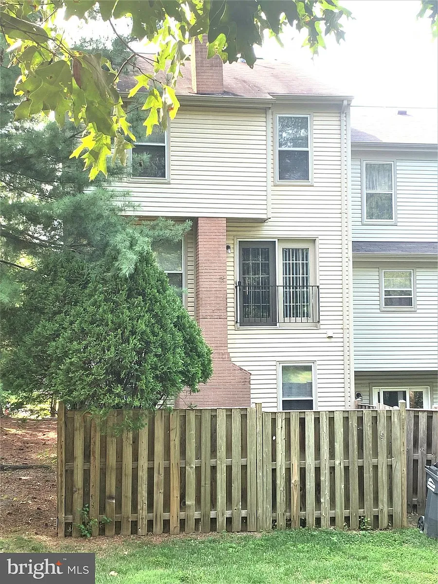 Building Photo - 5623 Gresham Ln