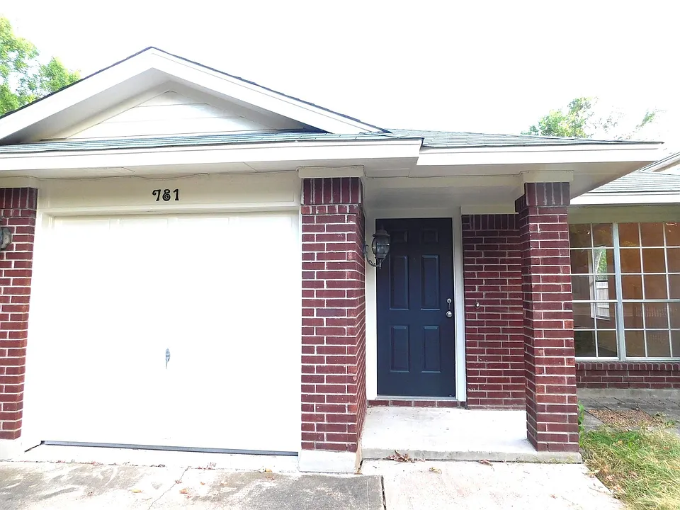 781 Latteridge Dr