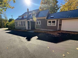 176 Western Ave #2, Henniker, NH 03242