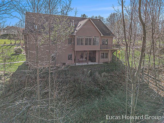 5th image of 5520 Whispering Timbers Dr SE