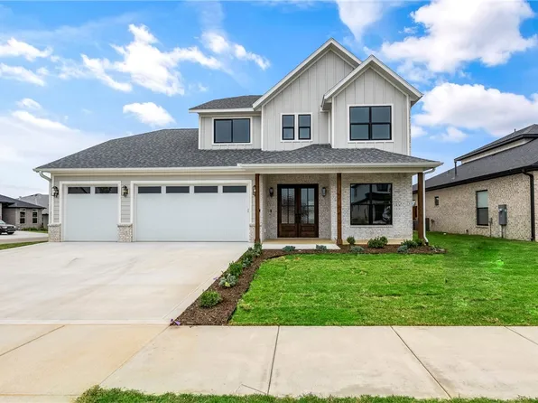 3501 SW Aurora Ln, Bentonville, AR 72713