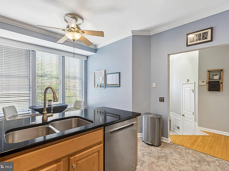 15 Charter Oak Ct — Photo 10