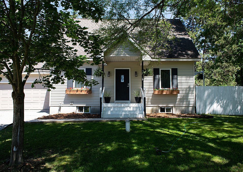 1st image of 4140 Park Lane St