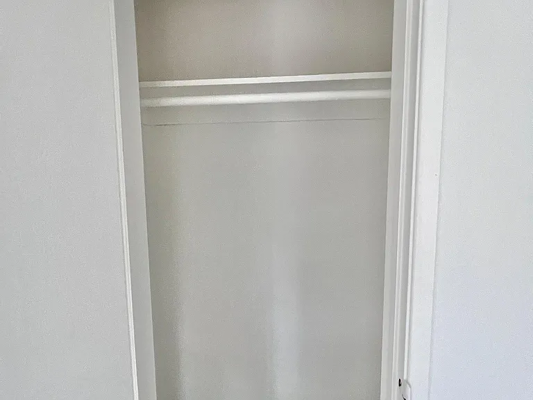 234 W Elm Ave #D — Photo 11