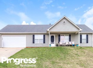 200 Green Commons Dr, Covington, GA 30016