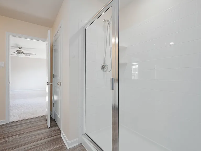 2085 Pomona Way — Photo 10