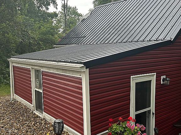 4th image of 43 Madison Rd