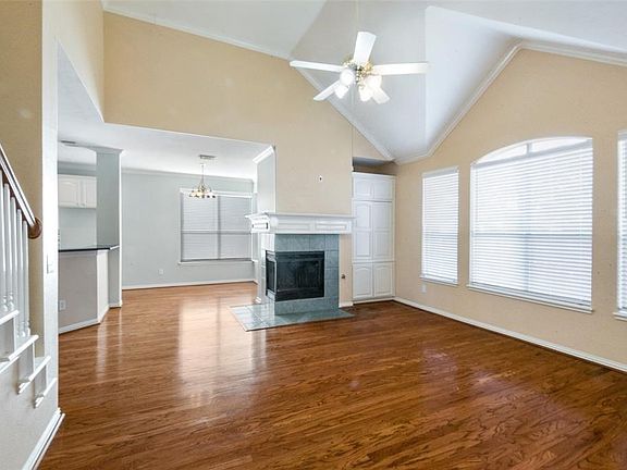 3rd image of 18619 Gibbons Dr