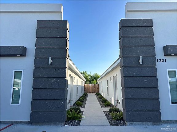 2nd image of 1301 Valle Vista St
