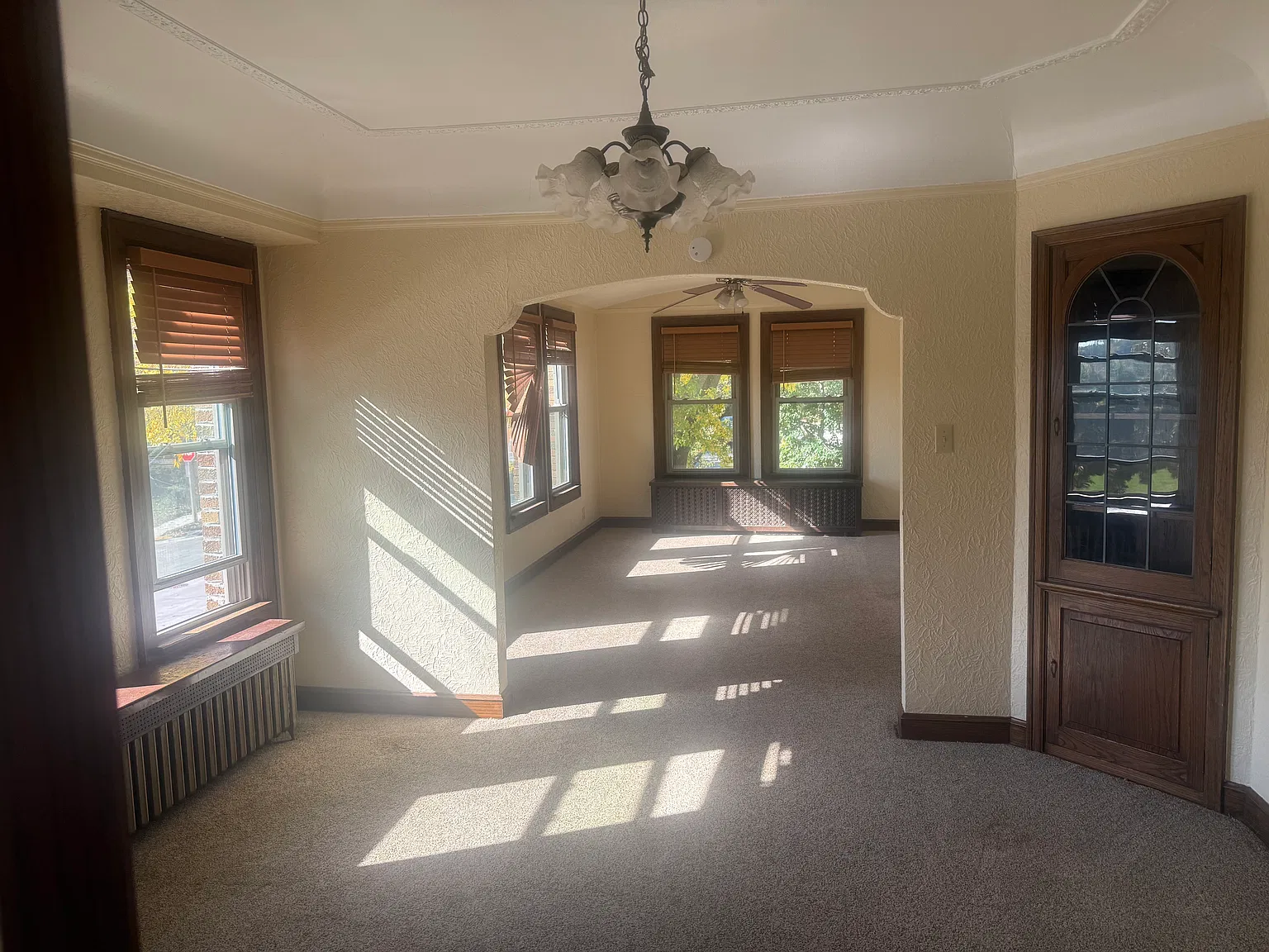 2 bed, 980 sqft, $1,280 — Photo 1