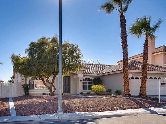 3rd image of 9121 Baysinger Dr