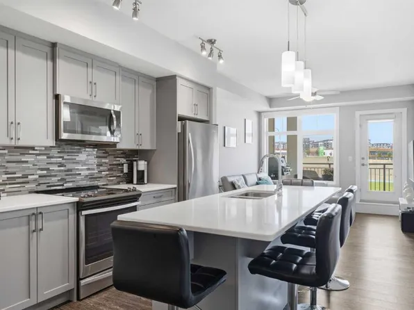 3727 E Sage Hill Dr NW #1408, Calgary, AB T3R 1T7