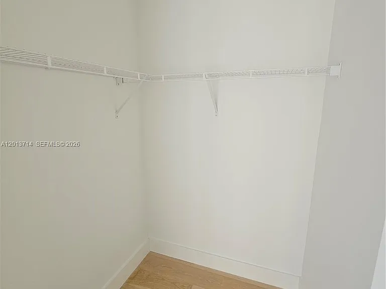 10289 NW 75th Ter — Photo 56