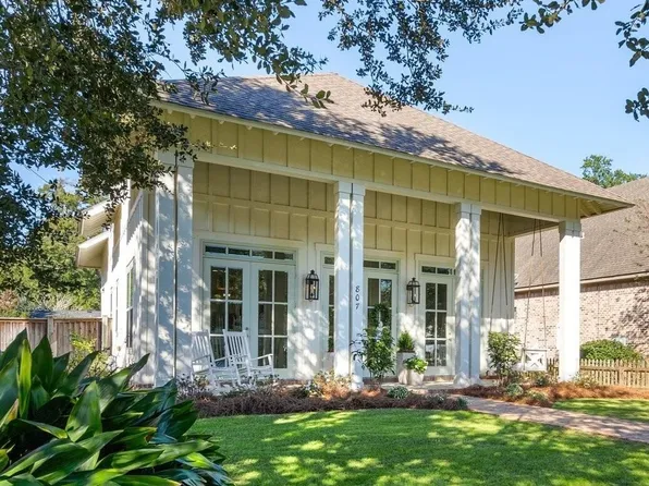 807 Coleman Ave, Fairhope, AL 36532