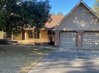 13434 Damon Ct, Biloxi, MS 39532