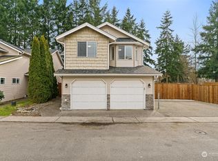 3732 156th St SW APT K, Lynnwood, WA 98037