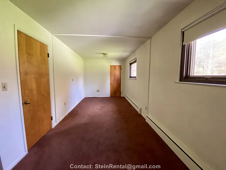 838 Stein Ln — Photo 16