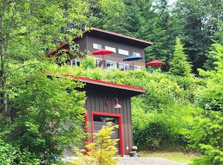 35333 Patriot Ln, Mount Vernon, WA