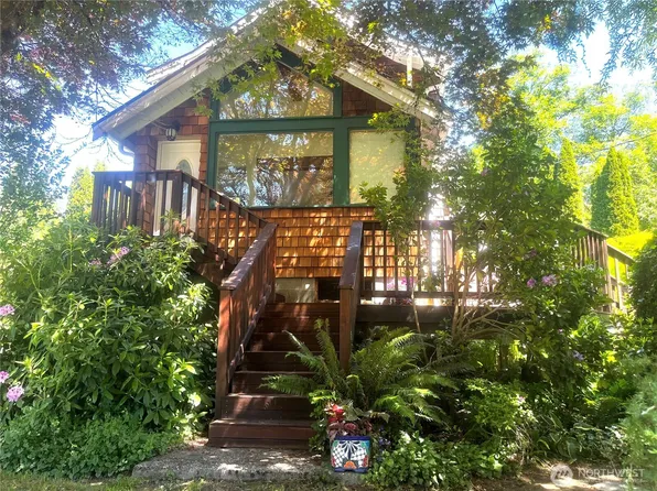 435 Noble Avenue, Hamilton, WA 98255