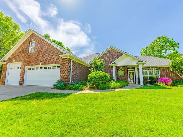 3643 Bay Pointe Dr