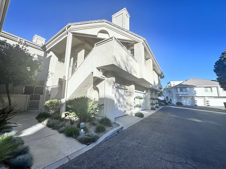 25550 Hemingway Ave